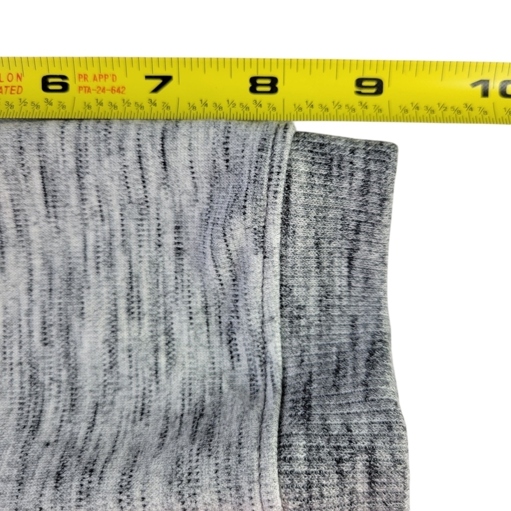 Athleta En Route Dress Size XS Heather Gray Short Sleeve 1/4 Back Zip Stretch - Picture 10 of 11